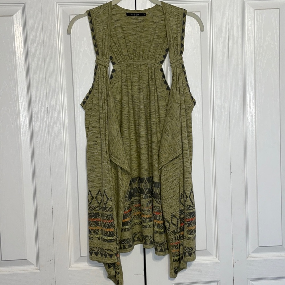 NIC+ZOE Green Racer Back Aztec Print Sweater Vest